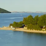 Karmela