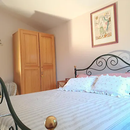 Karmela Apartment