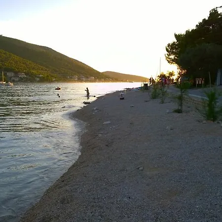 Karmela