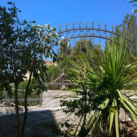 Apartment Karmela
