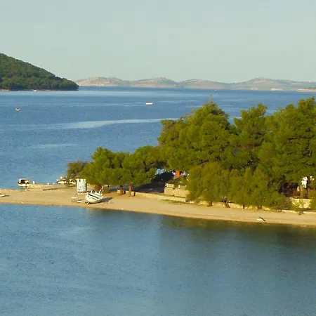Karmela