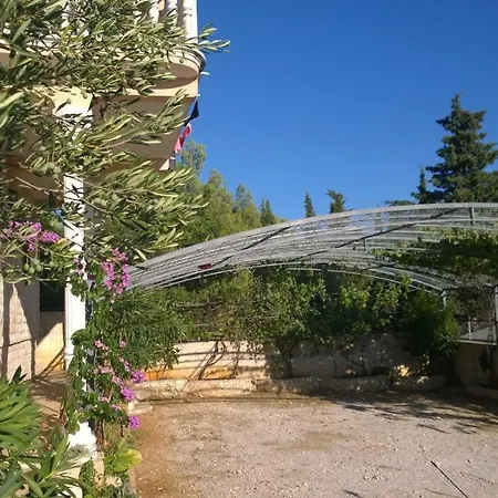 Apartman Karmela